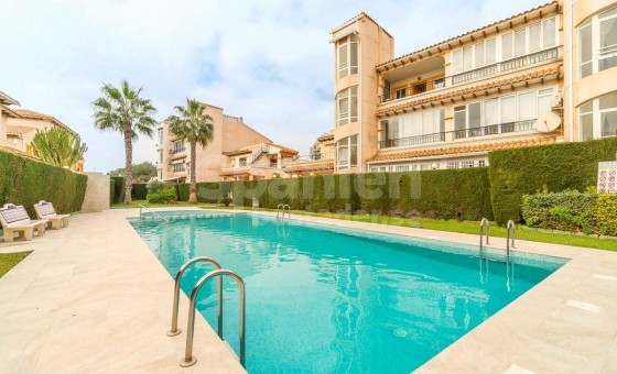 Lägenhet - Resale - Orihuela Costa -
                Punta Prima