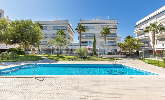 Lägenhet - Resale - Orihuela Costa - Villamartin