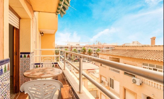Lägenhet - Resale - Torrevieja - Playa de los Naufragos
