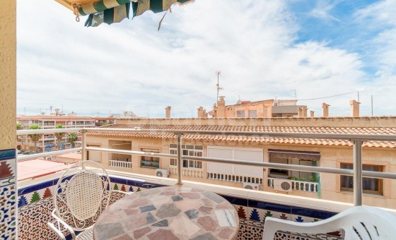 Lägenhet - Resale - Torrevieja - Playa de los Naufragos