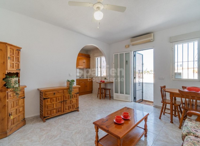 Long time Rental - Lägenhet -
Torrevieja - Playa de los locos