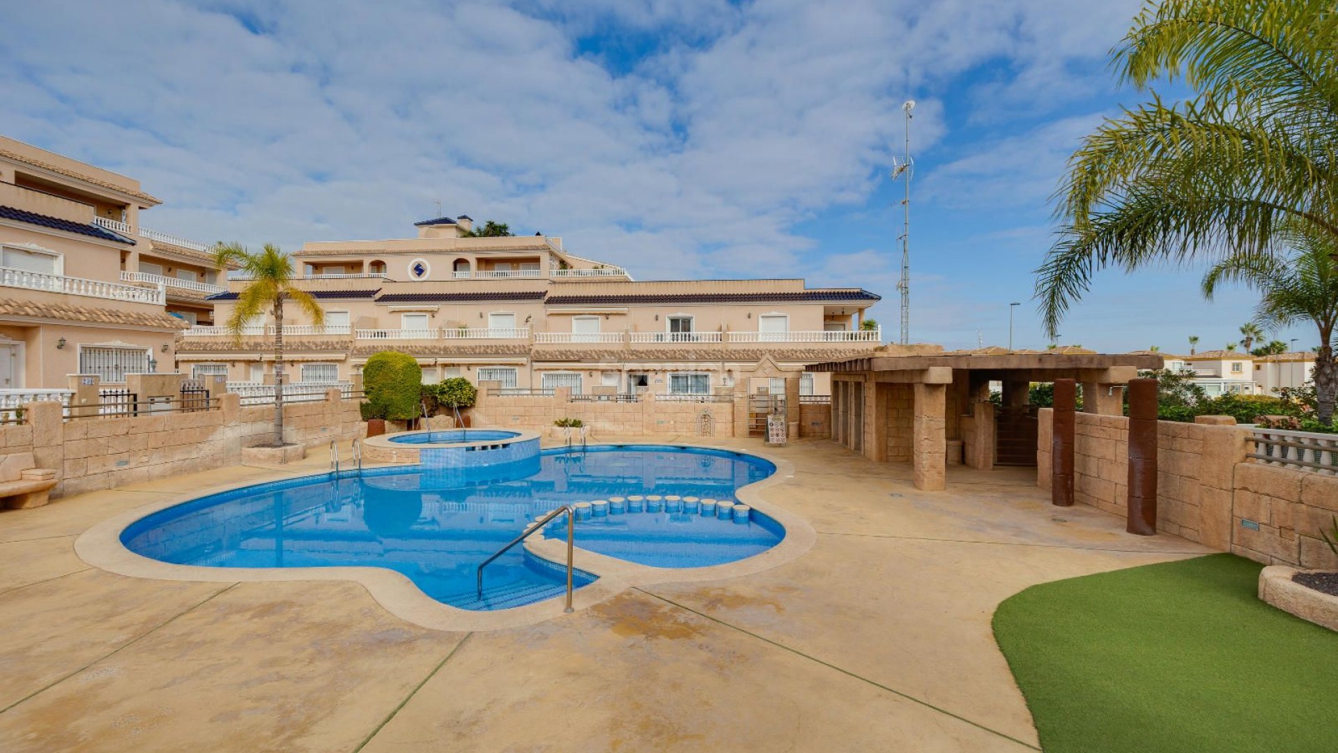 Resale - Bungalows Planta Baja -
Orihuela-Costa - Los dolses