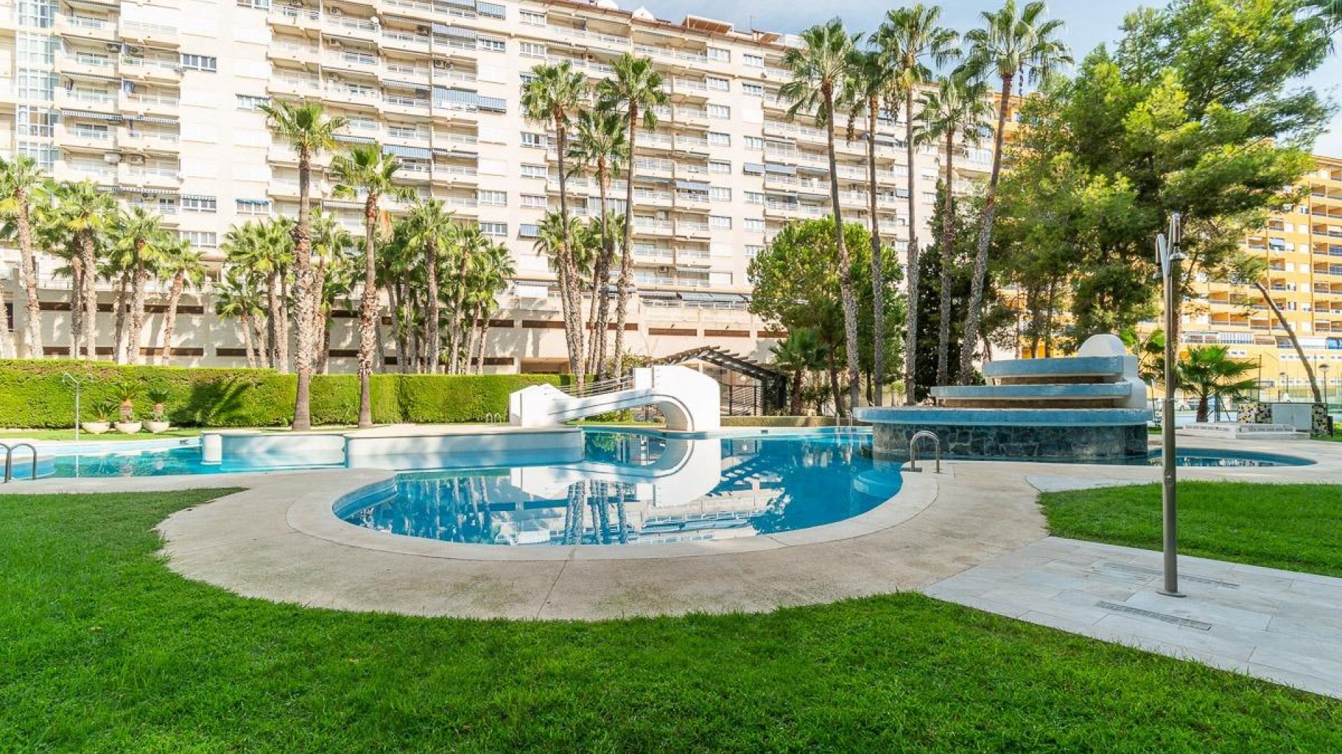 Resale - Lägenhet -
Orihuela Costa - Campoamor