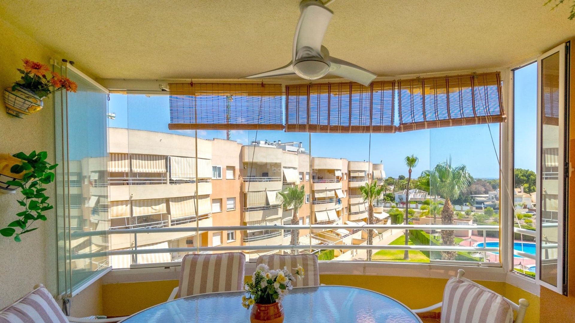 Resale - Lägenhet -
Orihuela Costa - Campoamor