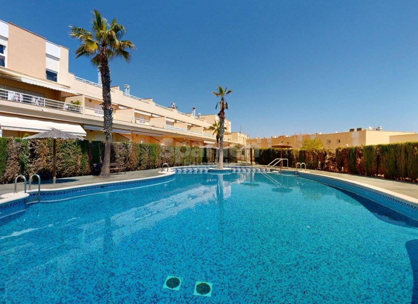 Resale - Lägenhet -
Orihuela Costa - Campoamor