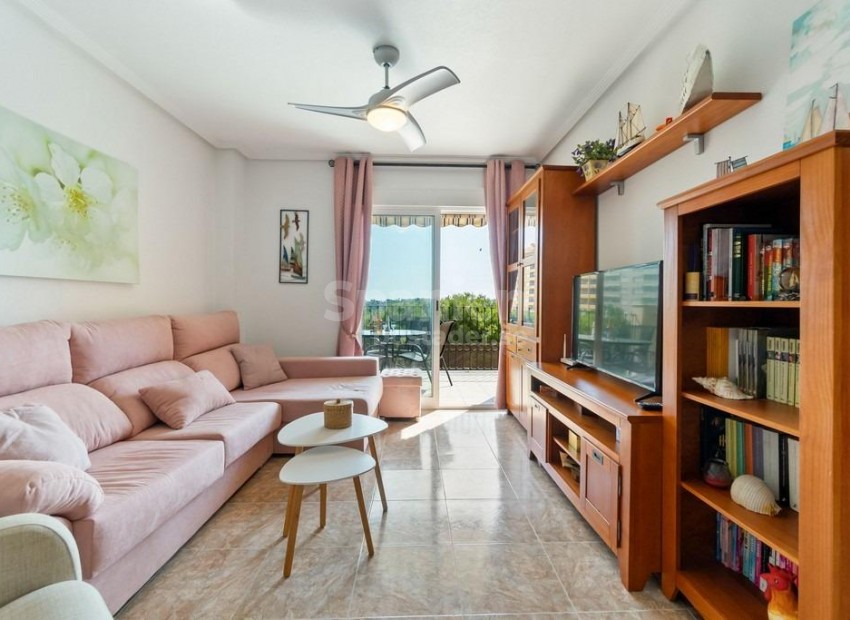 Resale - Lägenhet -
Orihuela Costa - Campoamor