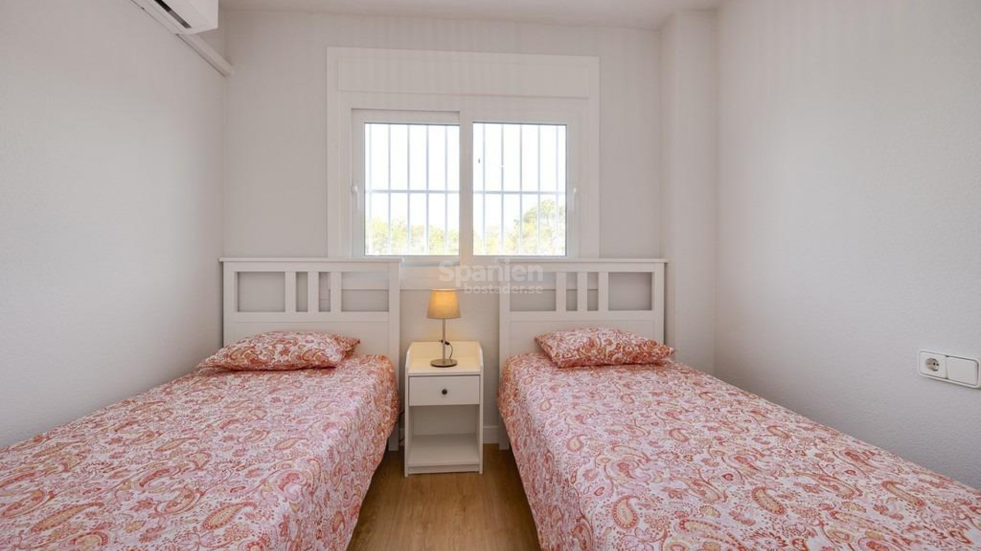 Resale - Lägenhet -
Orihuela Costa - Campoamor