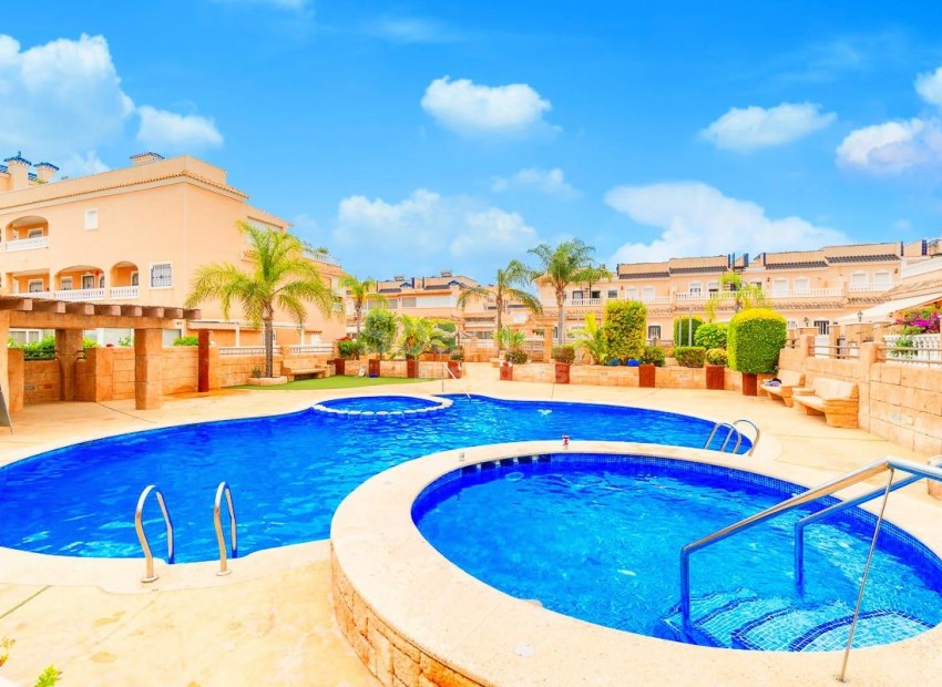 Resale - Lägenhet -
Orihuela Costa - Los Dolses