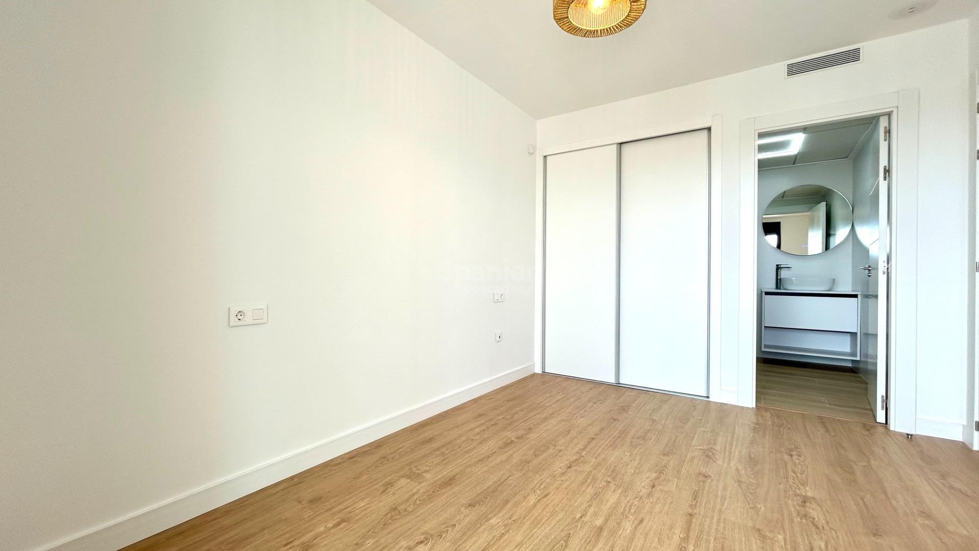 Resale - Lägenhet -
Orihuela Costa - PAU 8
