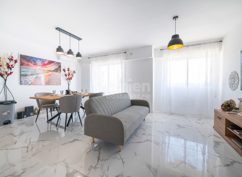 Resale - Lägenhet -
Orihuela Costa - Punta Prima