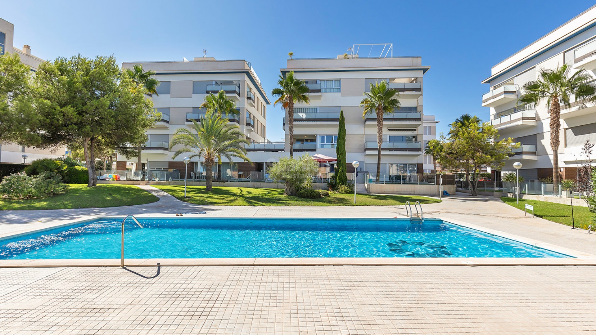 Resale - Lägenhet -
Orihuela Costa - Villamartin