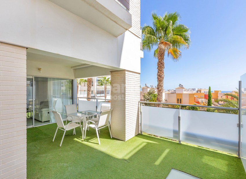 Resale - Lägenhet -
Orihuela Costa - Villamartin