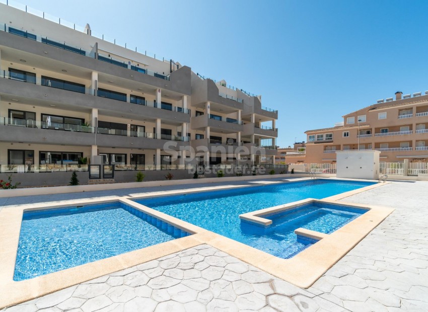 Resale - Lägenhet -
Orihuela Costa - Villamartin
