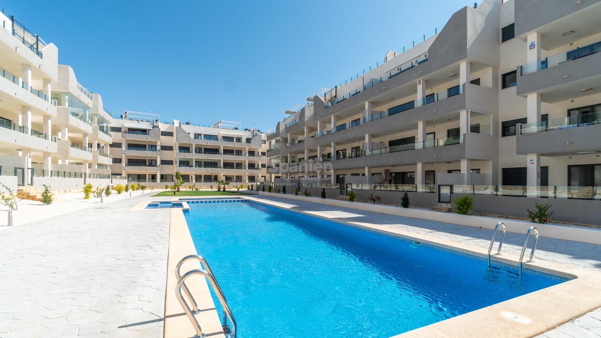 Resale - Lägenhet -
Orihuela Costa - Villamartin