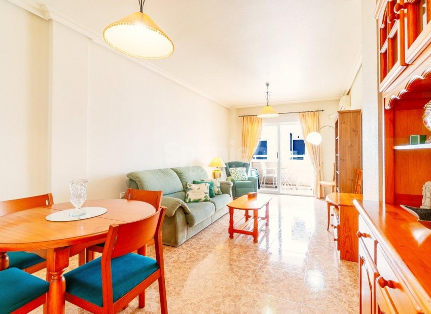 Resale - Lägenhet -
Torrevieja - Centro