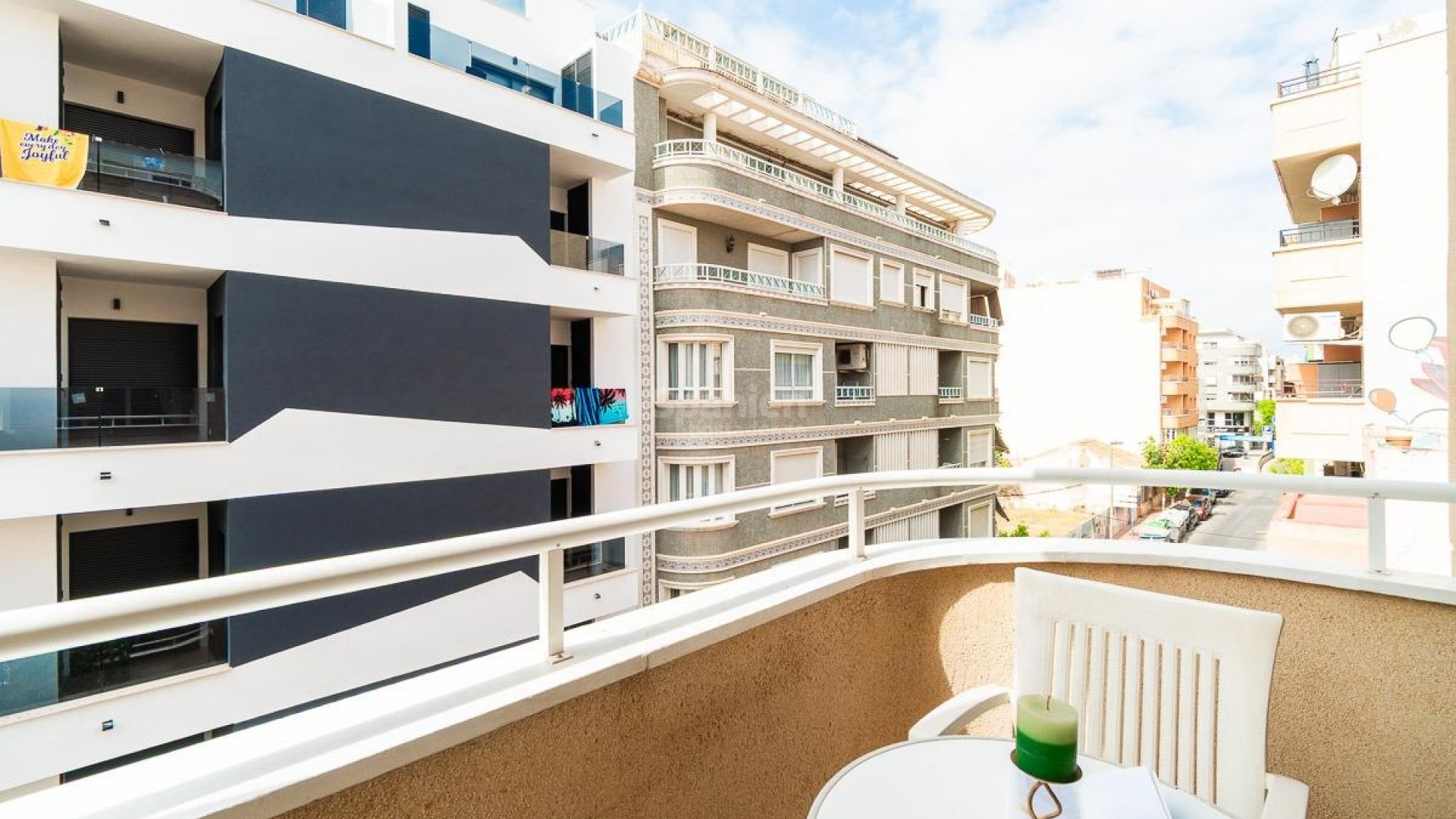 Resale - Lägenhet -
Torrevieja - Centro