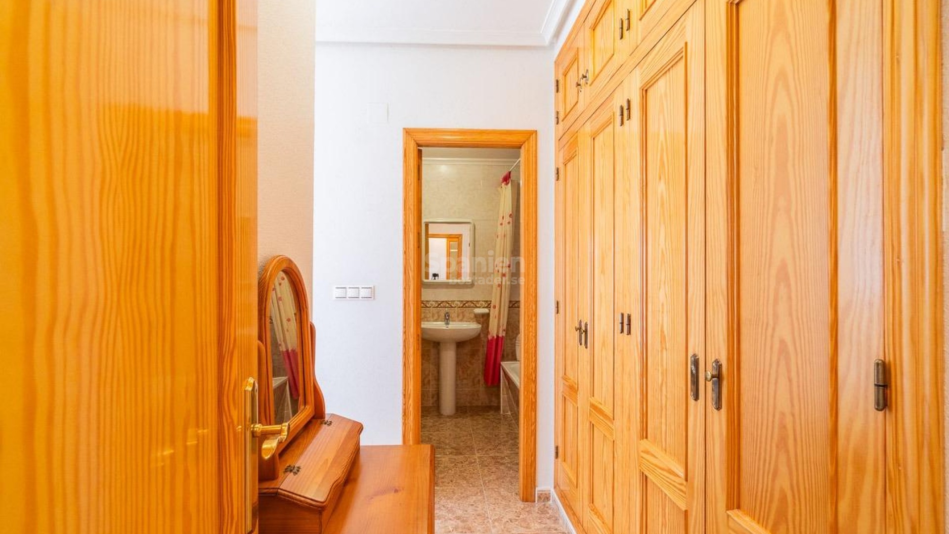 Resale - Lägenhet -
Torrevieja - Centro