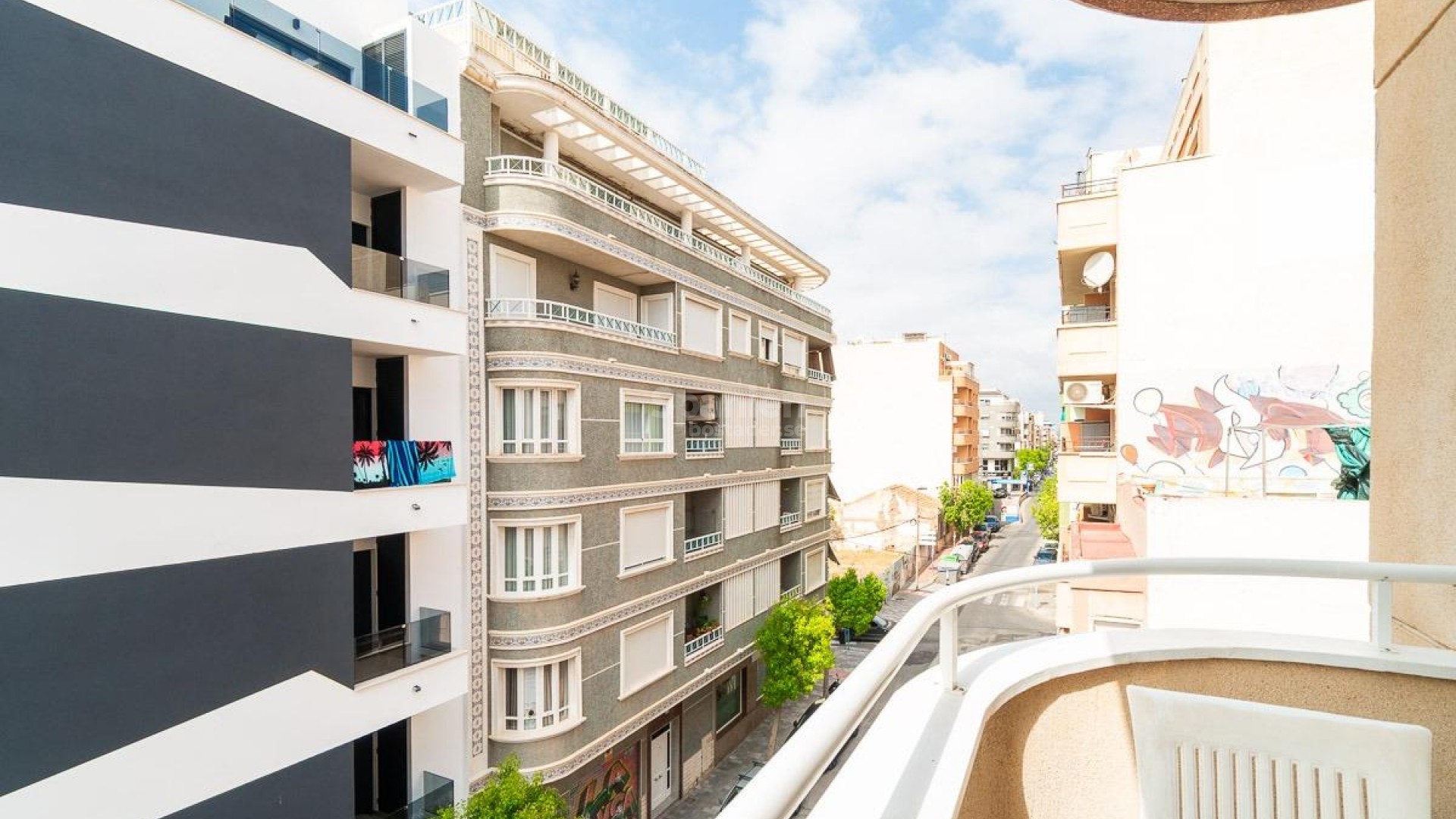 Resale - Lägenhet -
Torrevieja - Centro