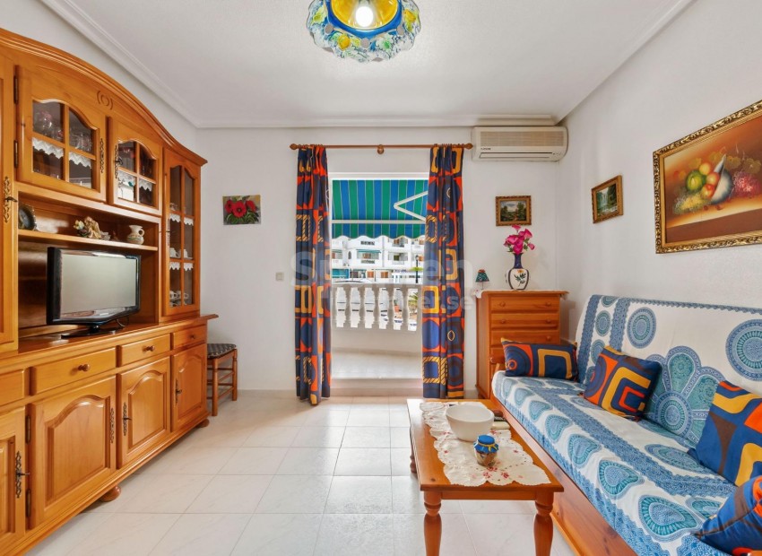 Resale - Lägenhet -
Torrevieja - Los Europeos