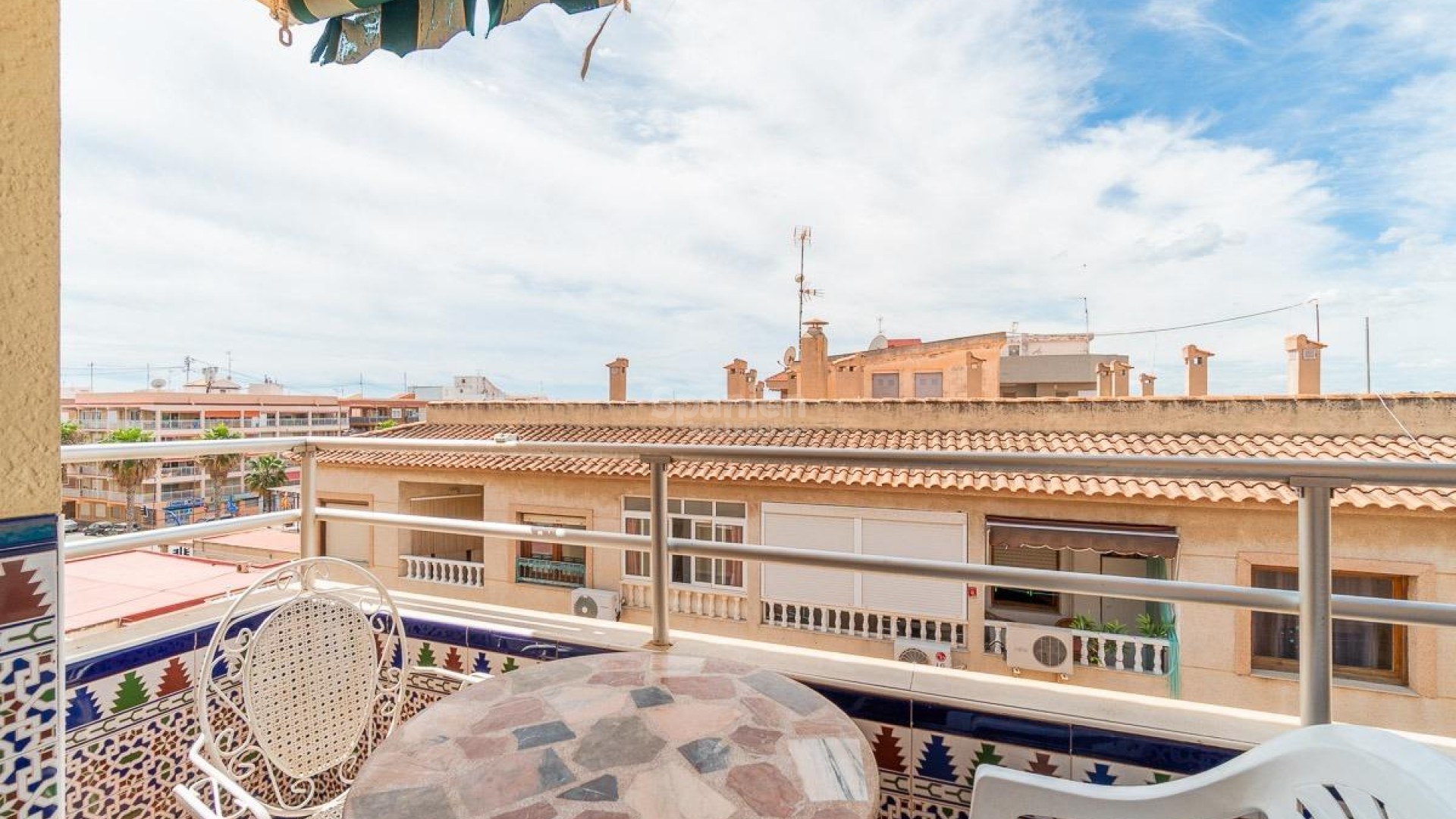 Resale - Lägenhet -
Torrevieja - Playa de los Naufragos