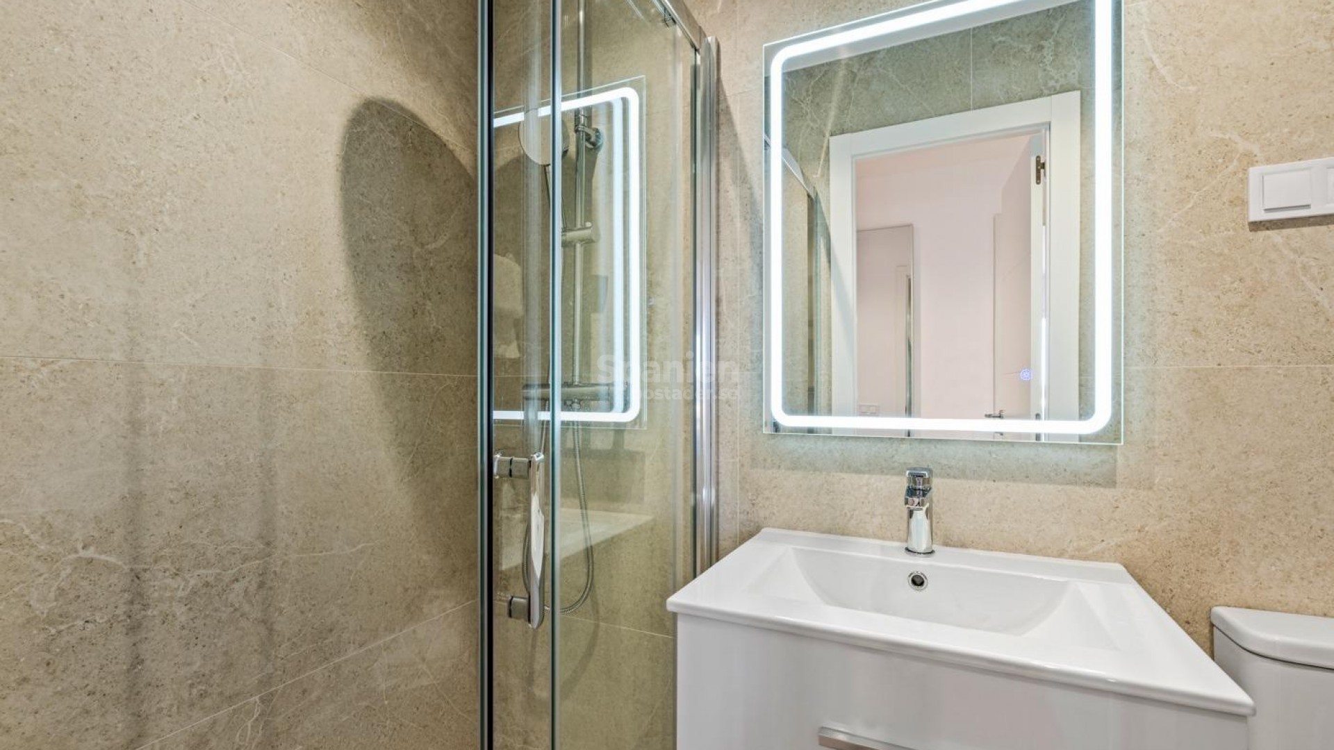 Resale - Lägenhet -
Torrevieja - Punta prima