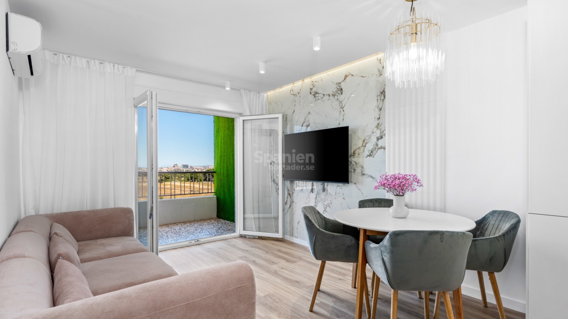 Resale - Lägenhet -
Torrevieja