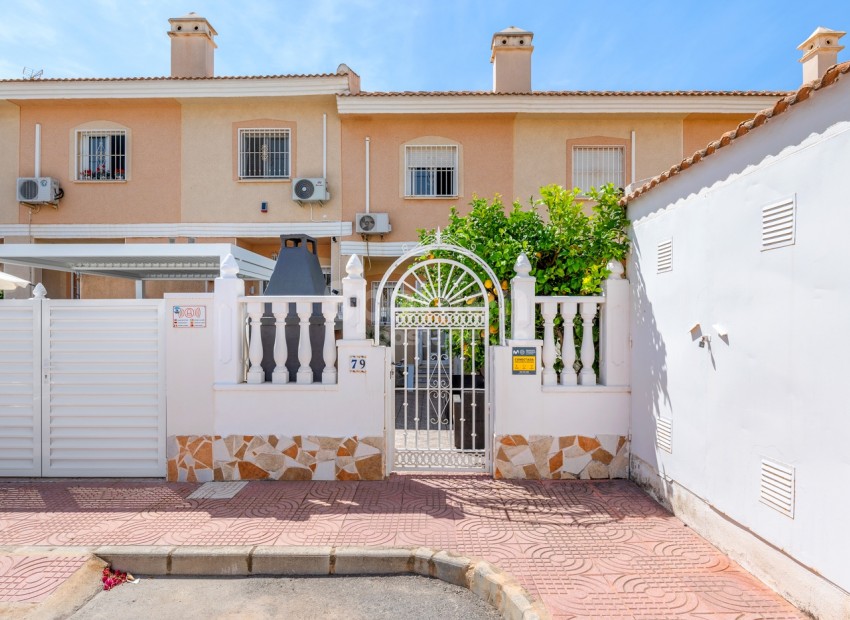 Resale - Radhus -
Ciudad Quesada - Rojales - Doña pepa