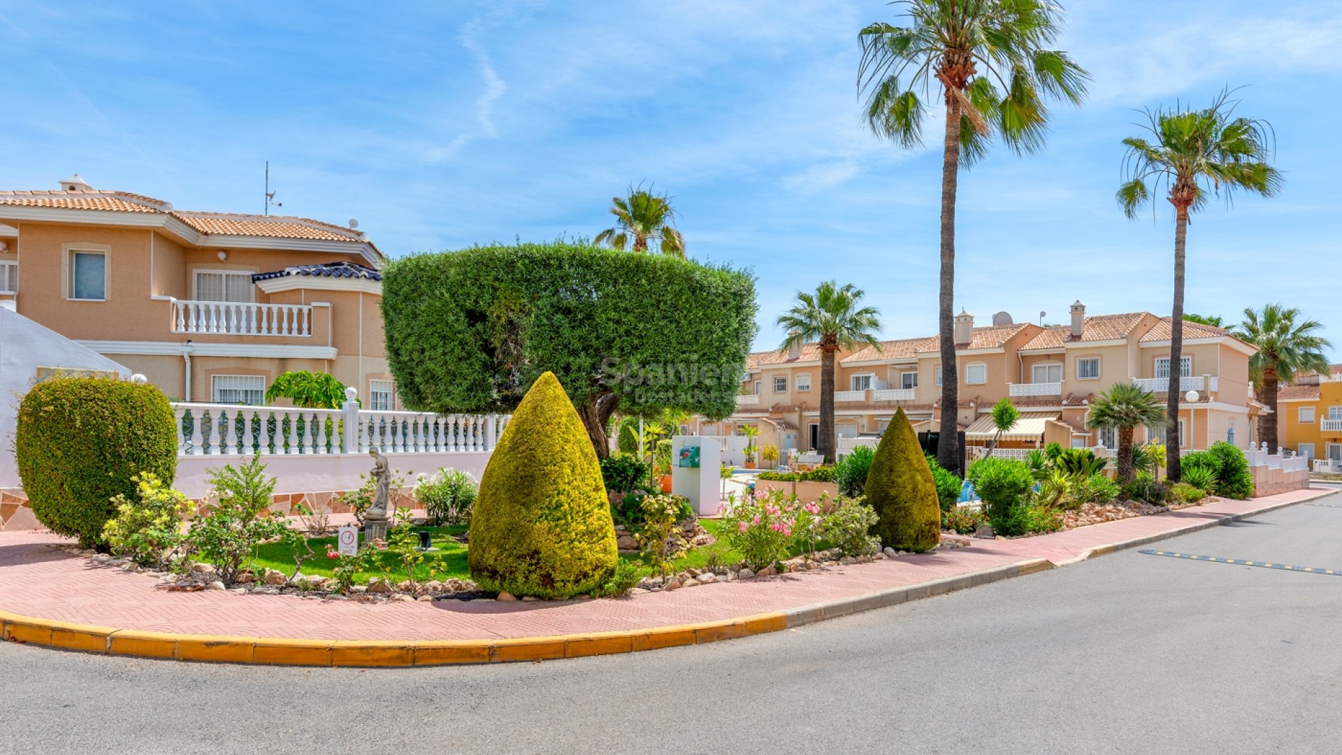 Resale - Radhus -
Ciudad Quesada - Rojales - Doña pepa