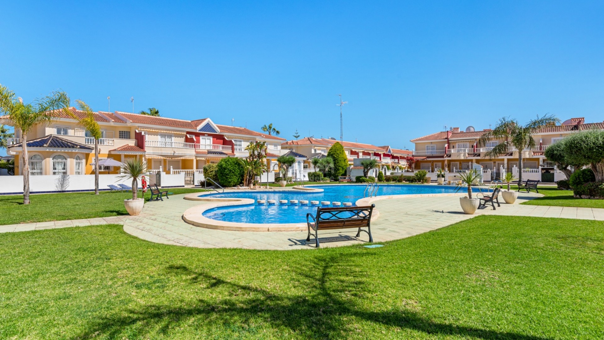 Resale - Radhus -
Ciudad Quesada - Rojales - Doña pepa