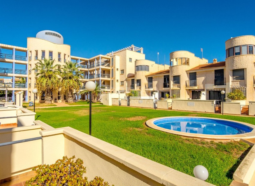 Resale - Radhus -
Orihuela Costa - Cabo Roig