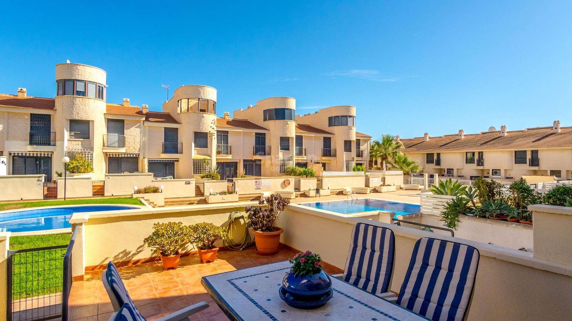 Resale - Radhus -
Orihuela Costa - Cabo Roig