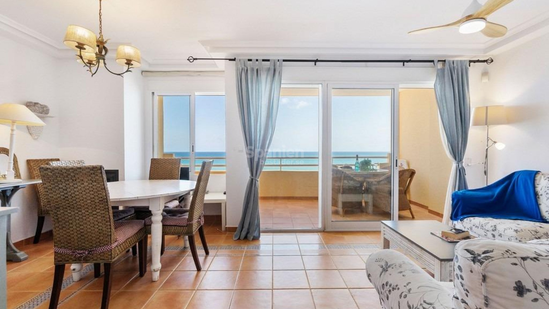 Resale - Radhus -
Orihuela Costa - Campoamor