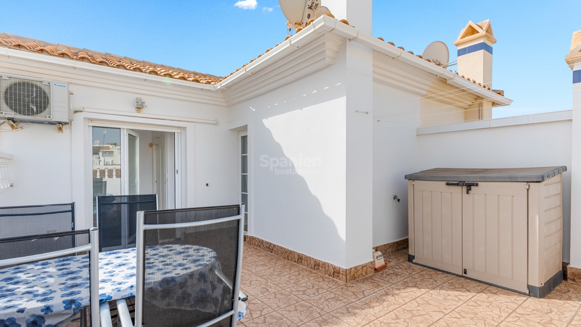 Resale - Radhus -
Orihuela Costa - Playa Flamenca