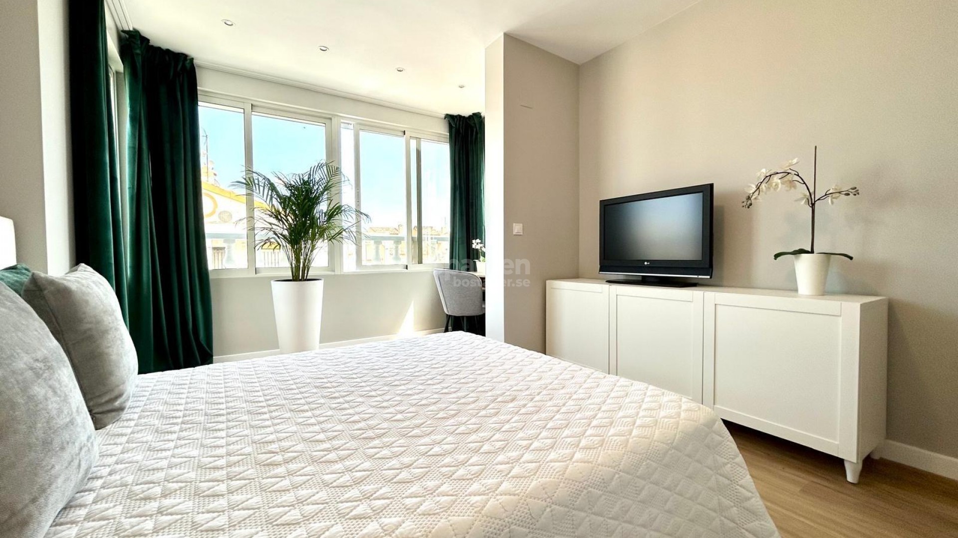 Resale - Radhus -
Orihuela - Urbanización Perla del Mar