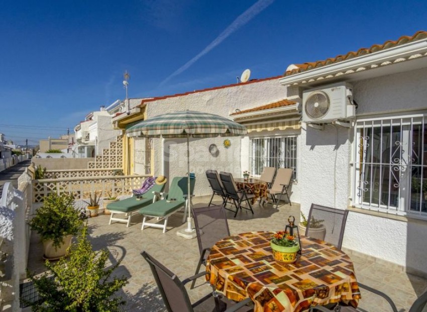 Resale - Radhus -
Torrevieja