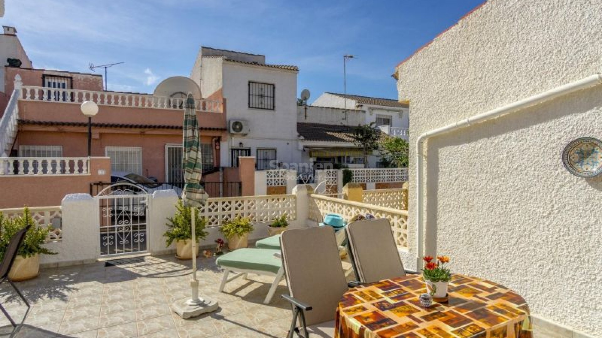 Resale - Radhus -
Torrevieja