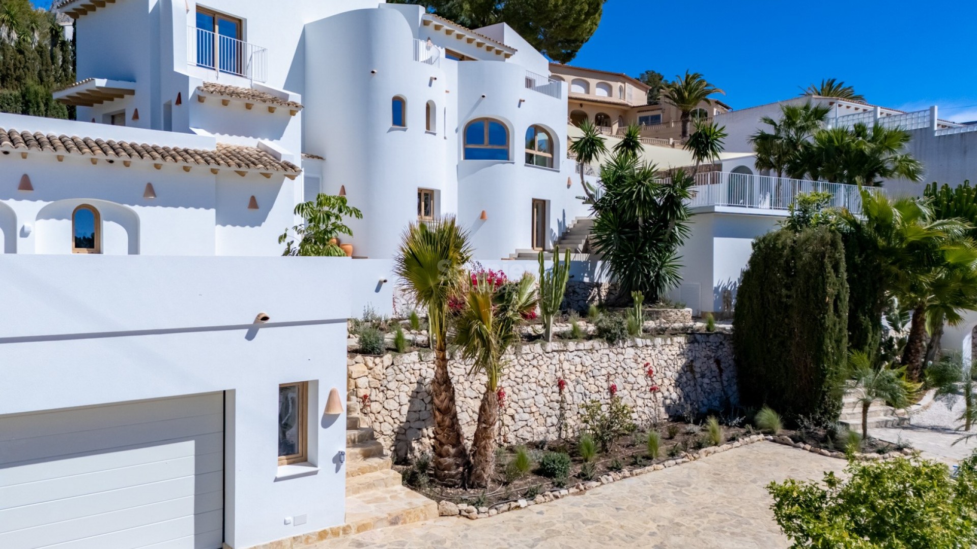 Resale - Villa -
Altea