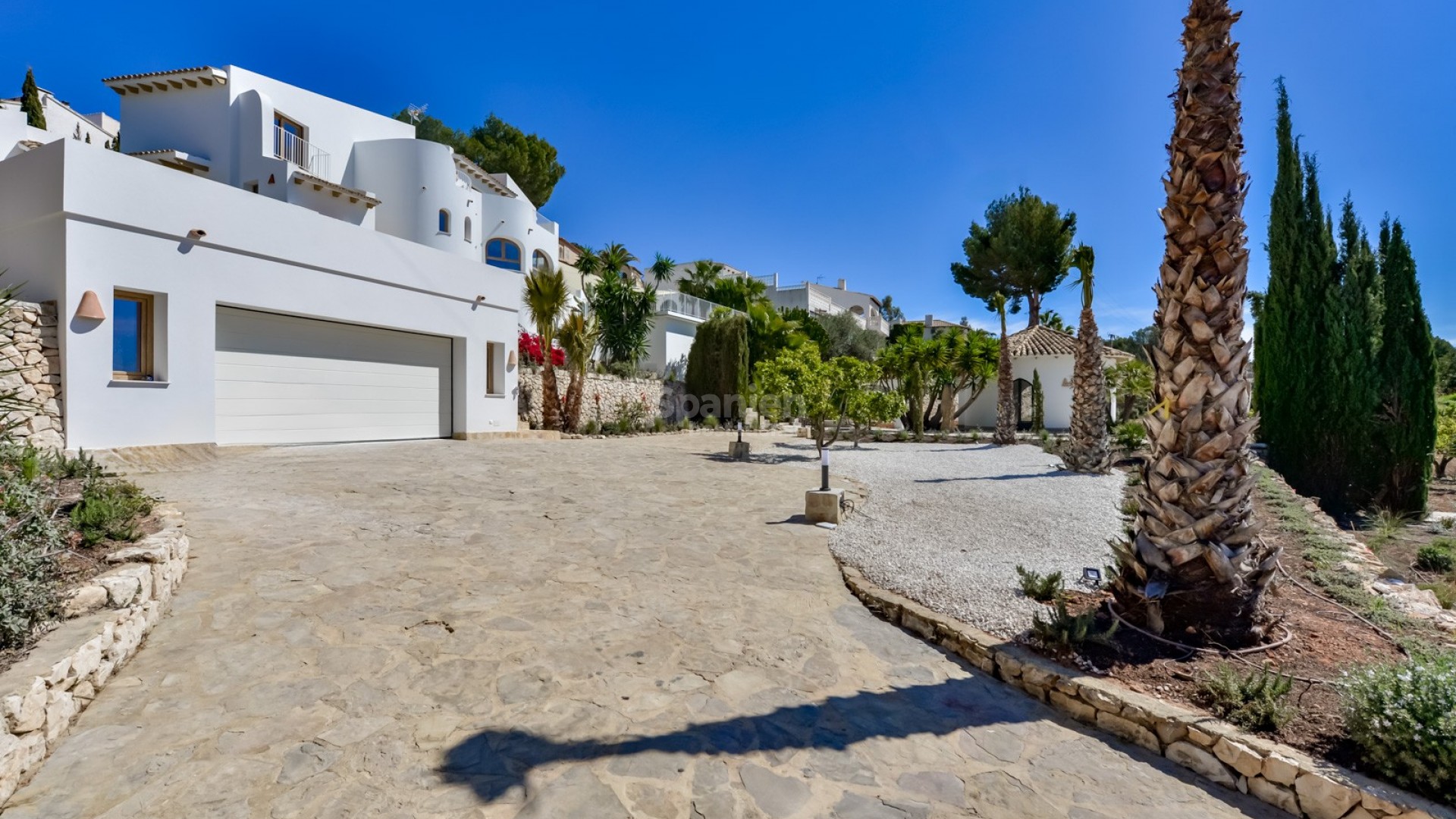 Resale - Villa -
Altea