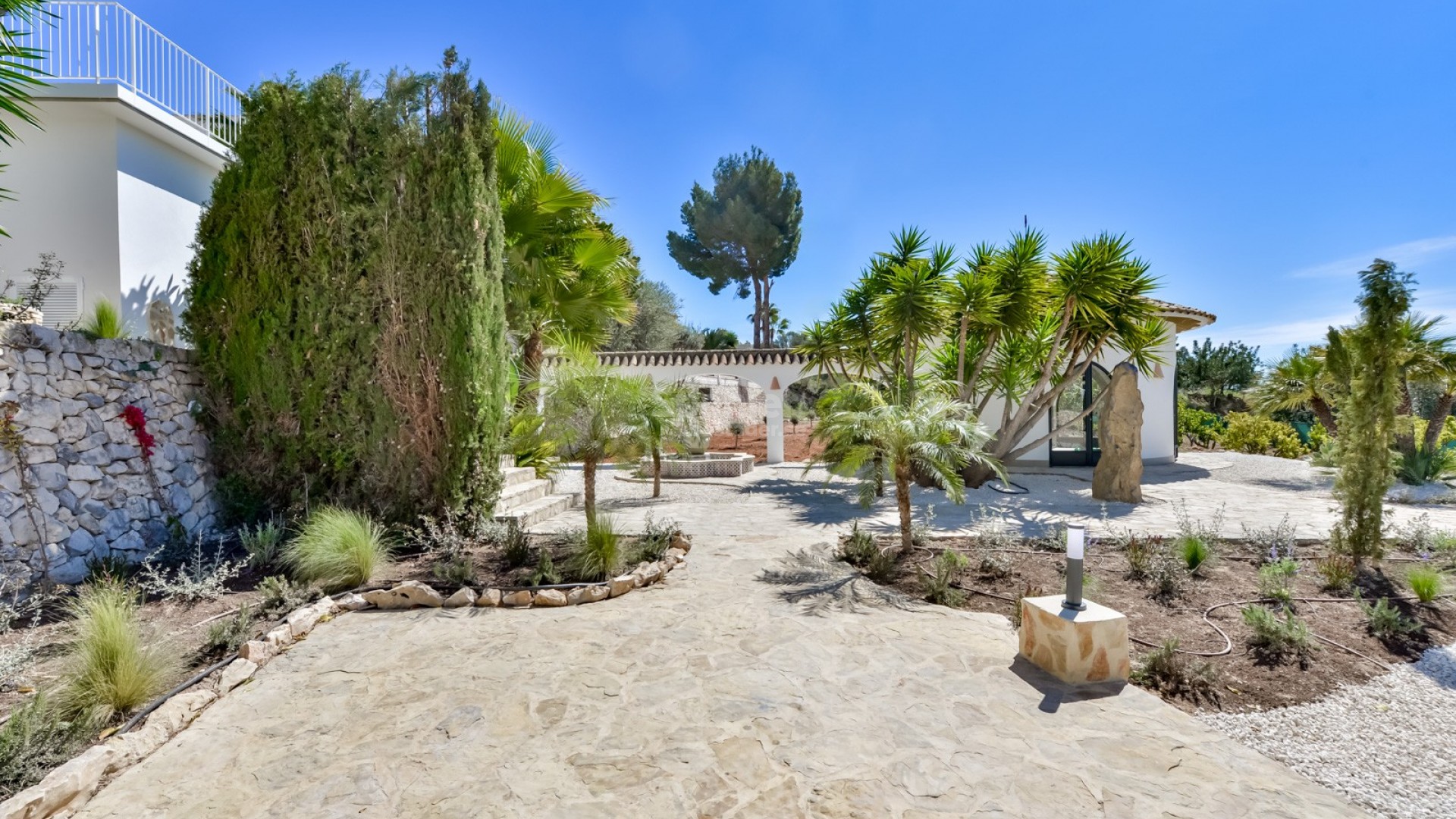 Resale - Villa -
Altea