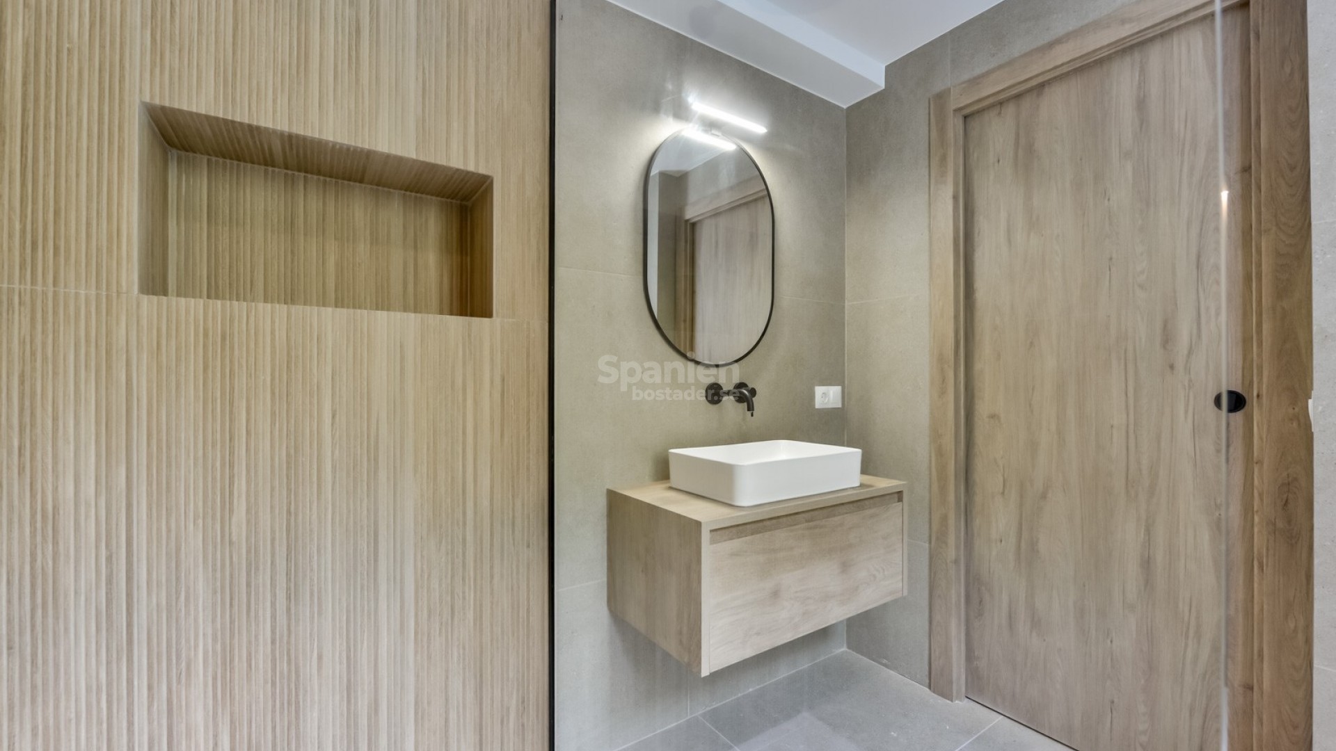 Resale - Villa -
Altea