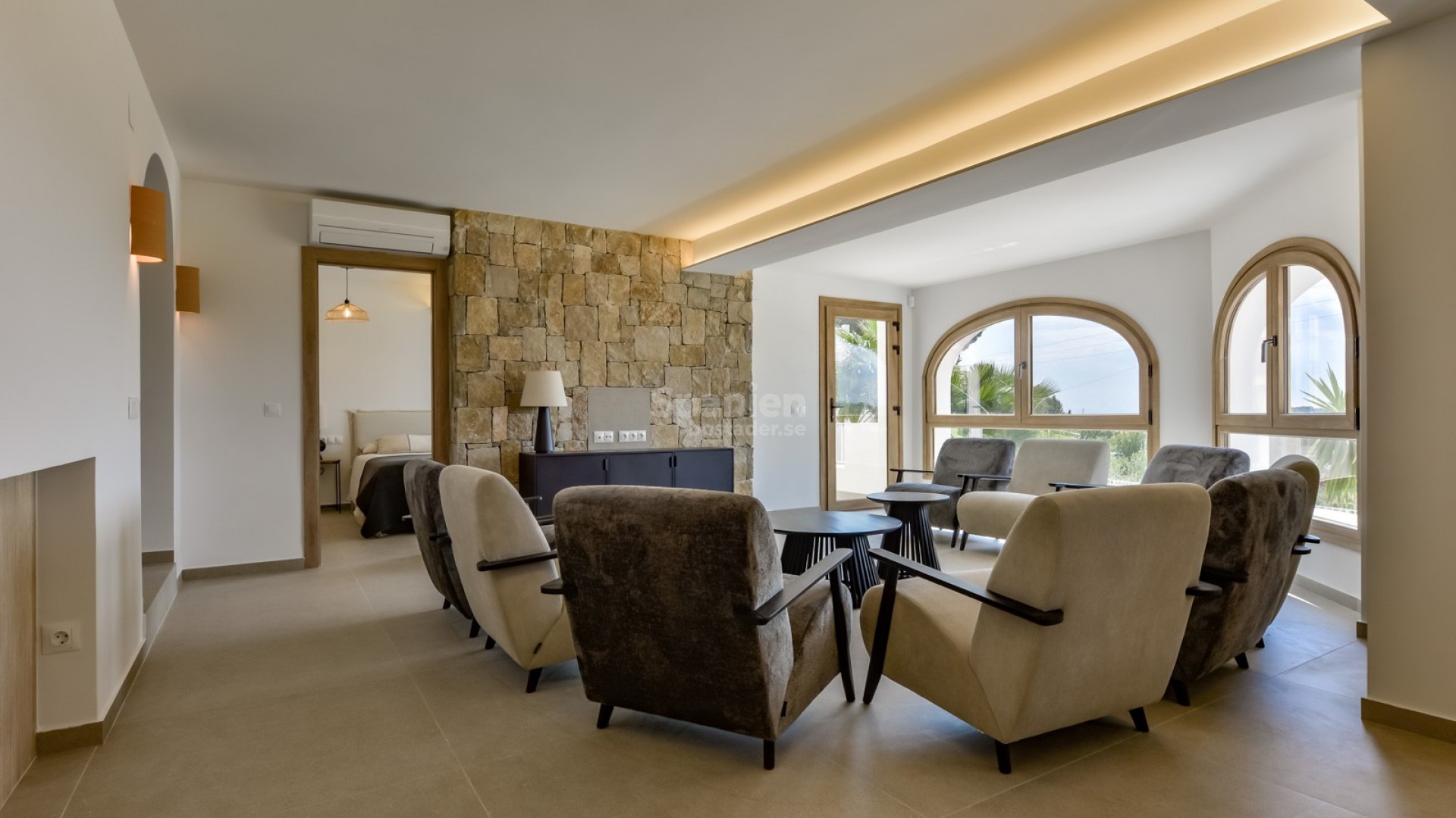 Resale - Villa -
Altea