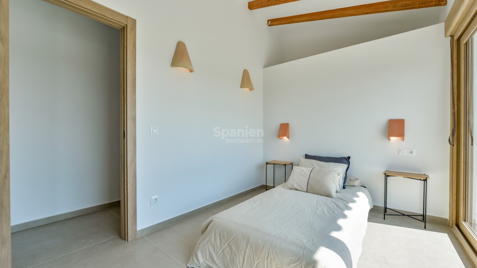 Resale - Villa -
Altea