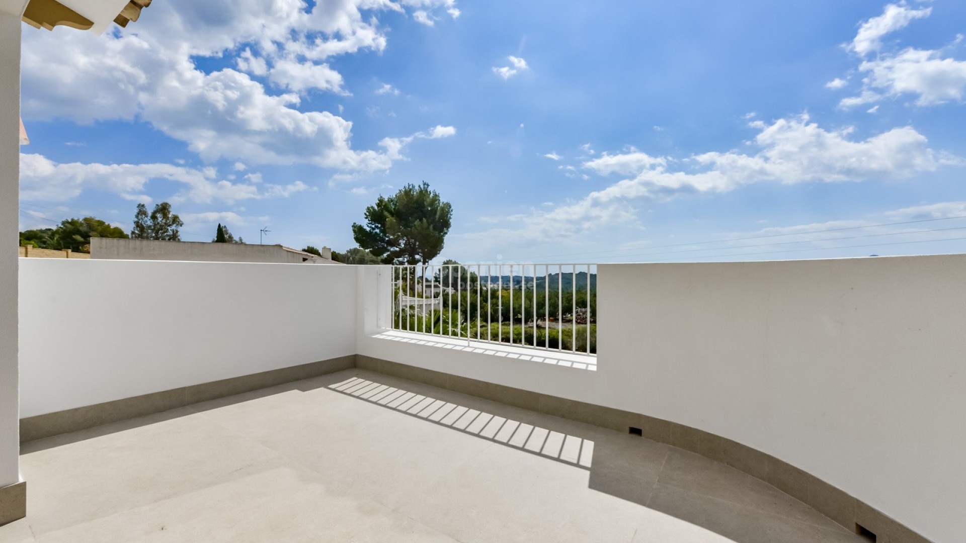 Resale - Villa -
Altea