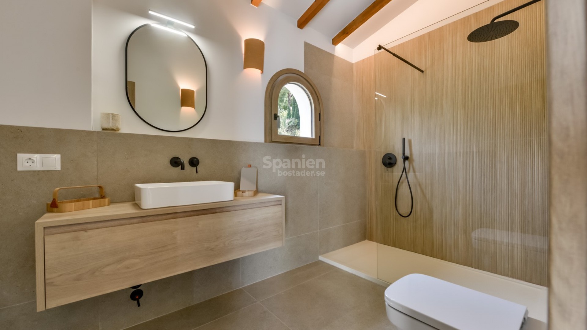 Resale - Villa -
Altea