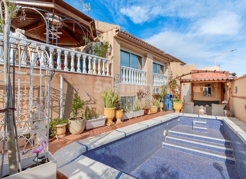 Resale - Villa -
Ciudad Quesada - Rojales - Cuidad Quesada