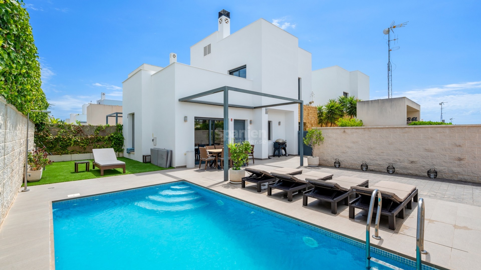 Resale - Villa -
Ciudad Quesada - Rojales - Rojales