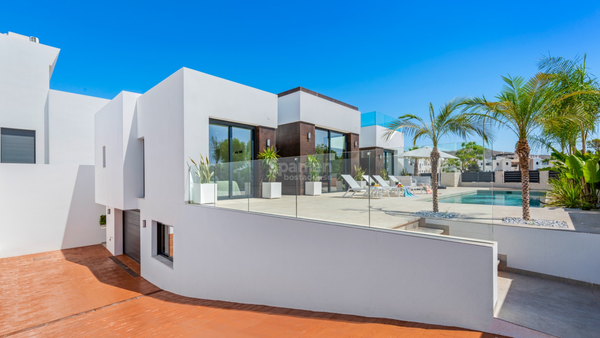 Resale - Villa -
El Campello - El Amerador