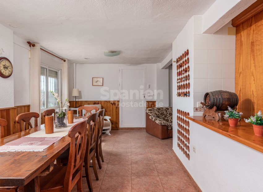 Resale - Villa -
Guardamar del Segura