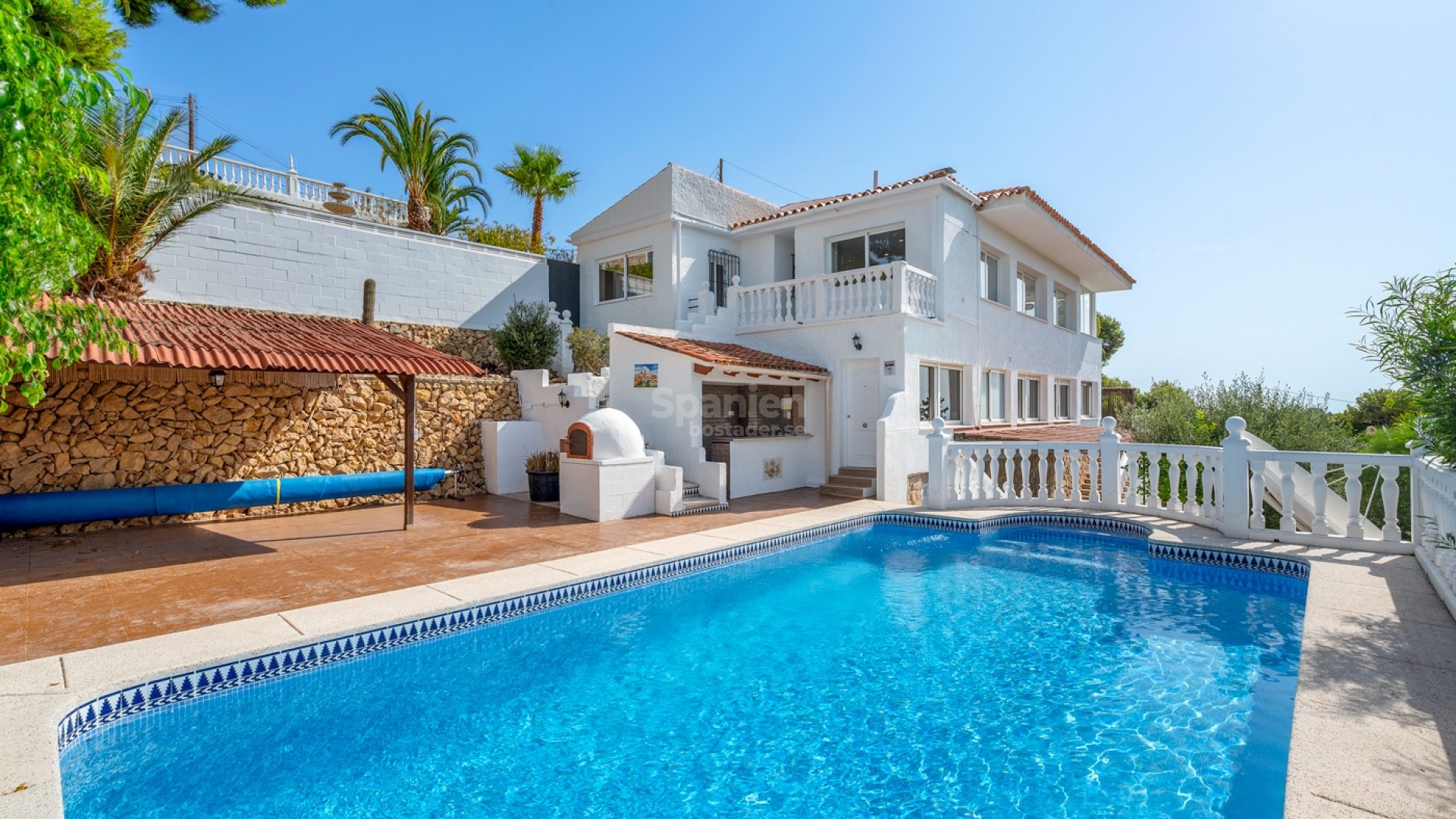Resale - Villa -
La Nucía
