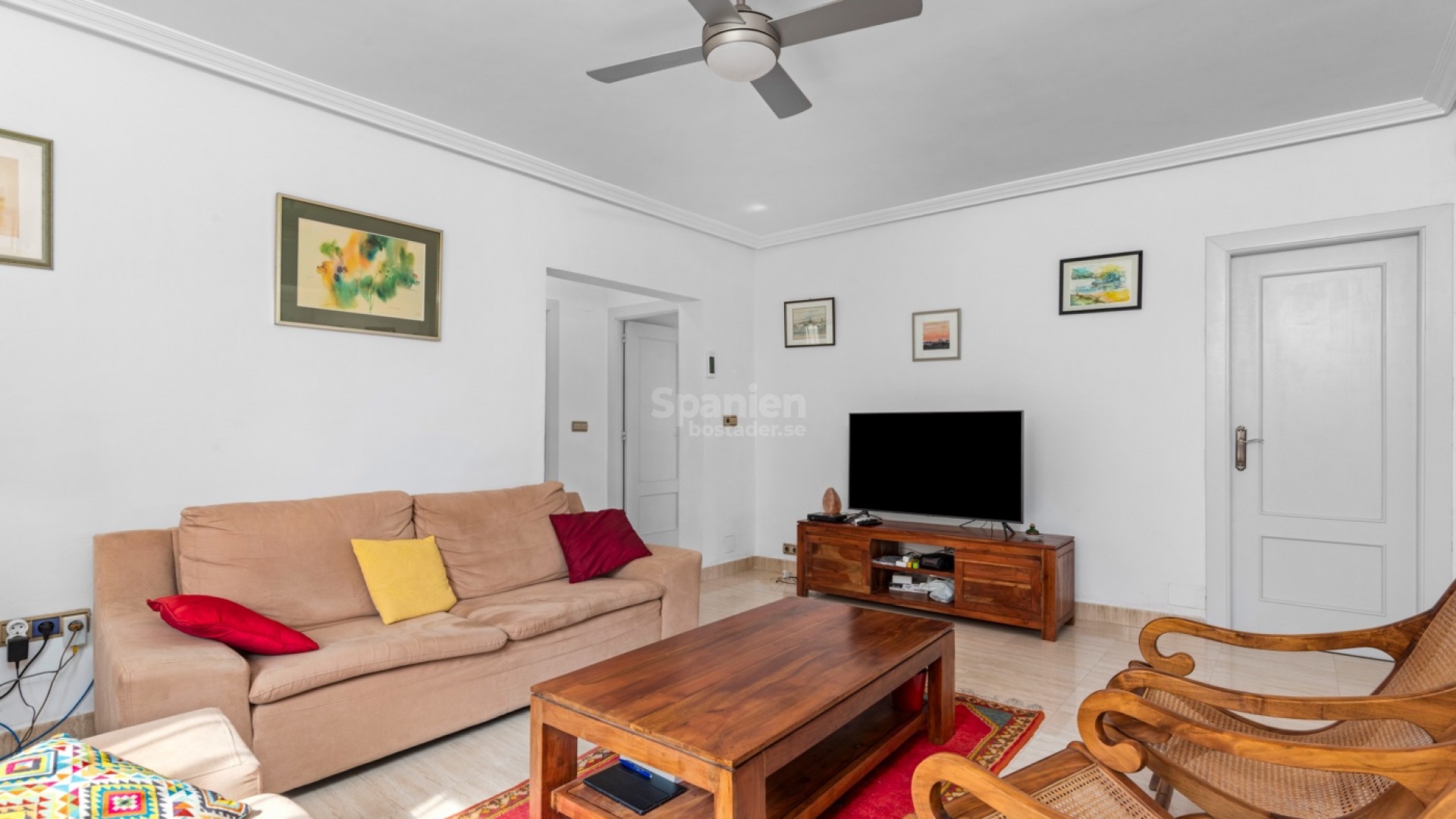 Resale - Villa -
Los Balcones